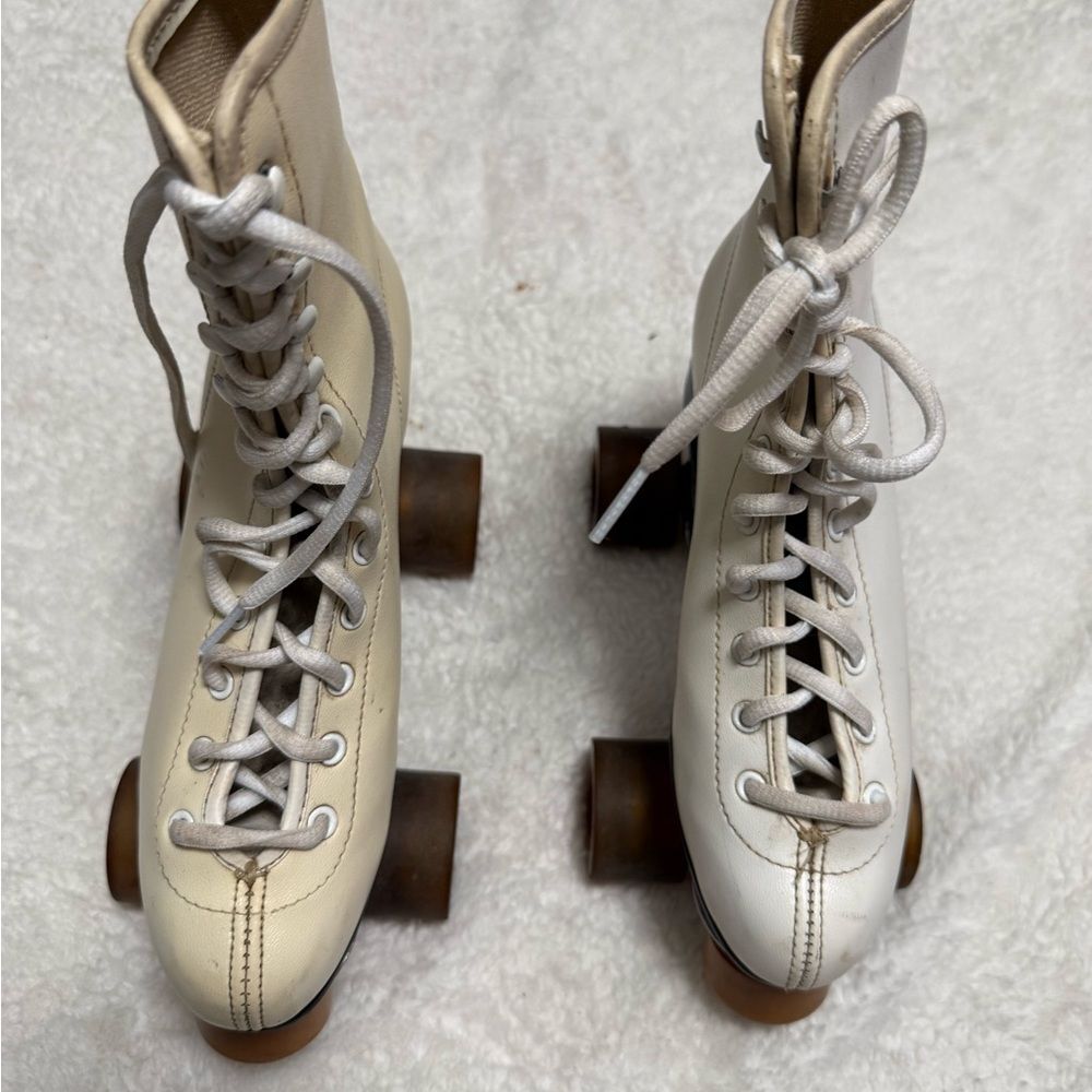 Vtg 60’s White Leather Roller Skates Sz 5 Roller Derby Urethane Wheels USA Rink